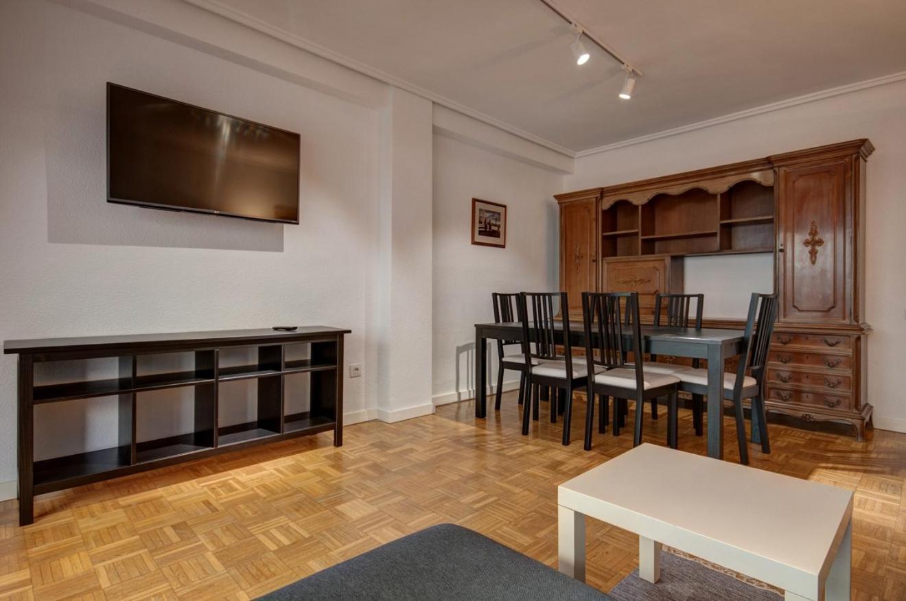 Beds & Breaks Ferrero Apartment บาเลนเซีย ภายนอก รูปภาพ